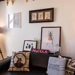 Family Near Metro Sleeps 8 Apartman *
