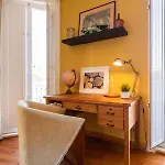 Apartman Family Near Metro Sleeps 8
