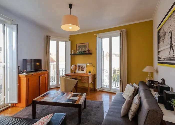 Family Near Metro Sleeps 8 Apartamento *