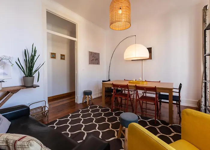 Family Near Metro Sleeps 8 Apartamento Lisboa