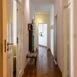 Family Near Metro Sleeps 8 * Lisboa