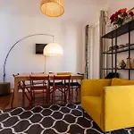 Appartement Family Near Metro Sleeps 8
